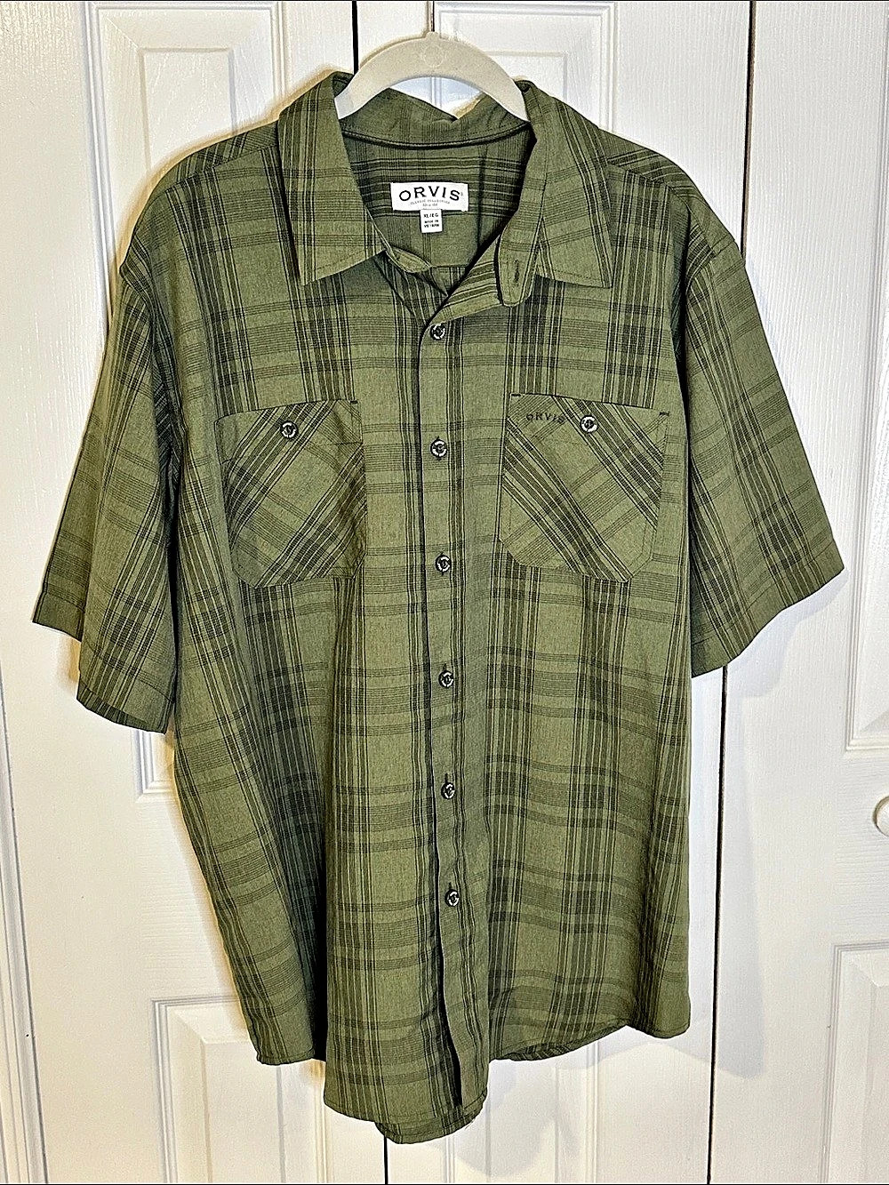 Orvis Men's Plaid Short Sleeve Shirt XL Like New